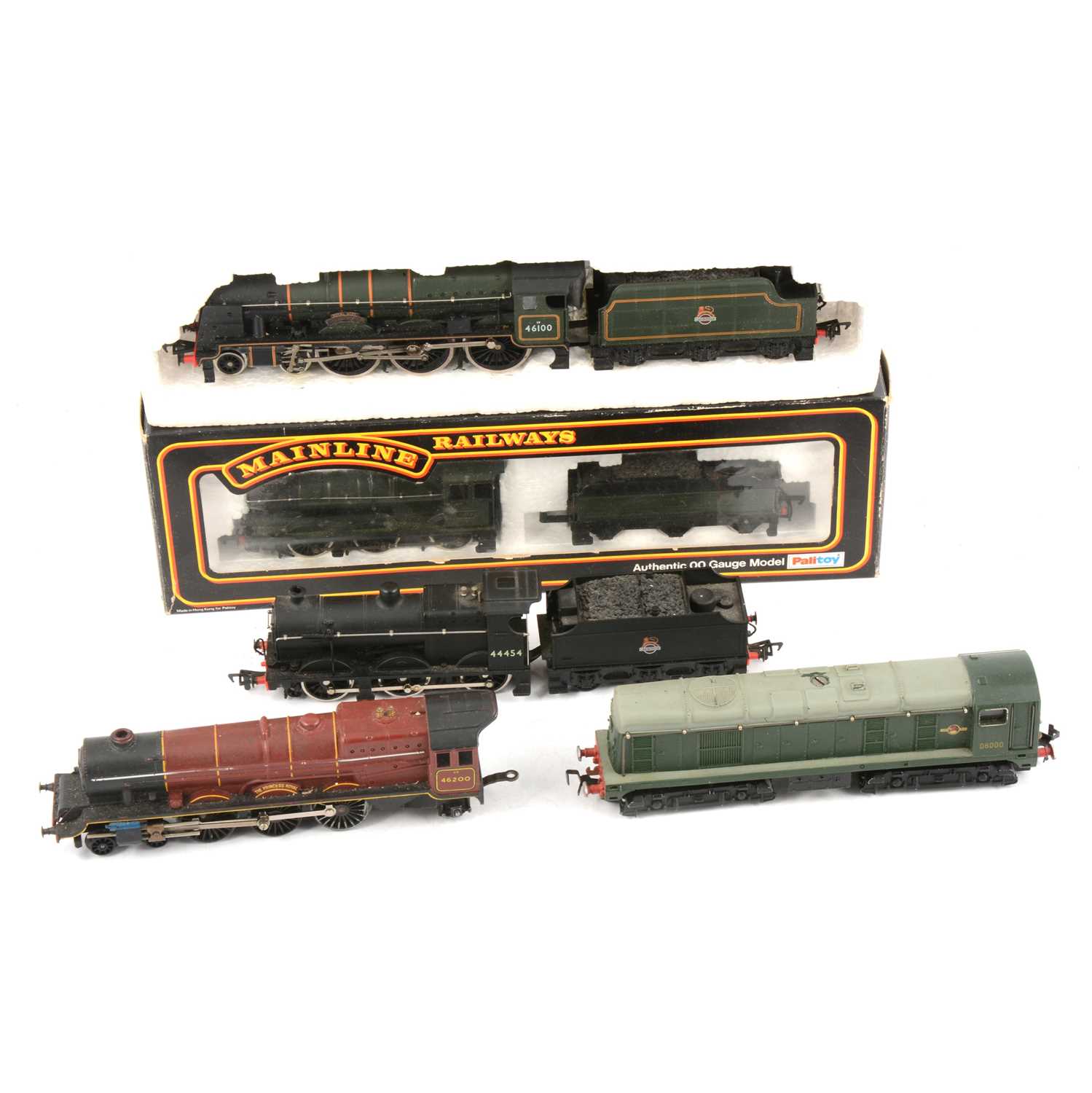 Lot 40 - Five OO gauge model railway locomotives