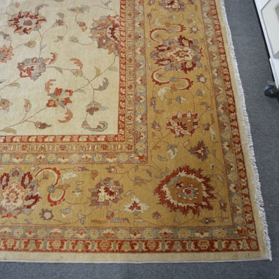 Lot 366 - Modern Zeigler pattern carpet