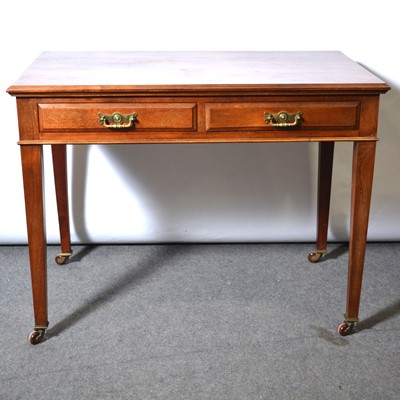 Lot 439 - Edwardian mahogany writing table