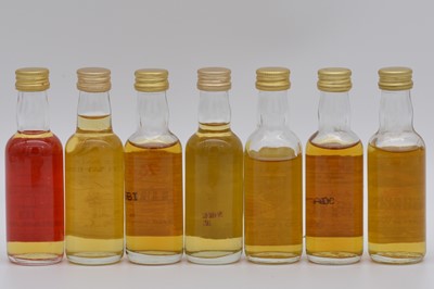 Lot 59 - Twenty eight assorted miniature bottlings of single malt and blended whiskies
