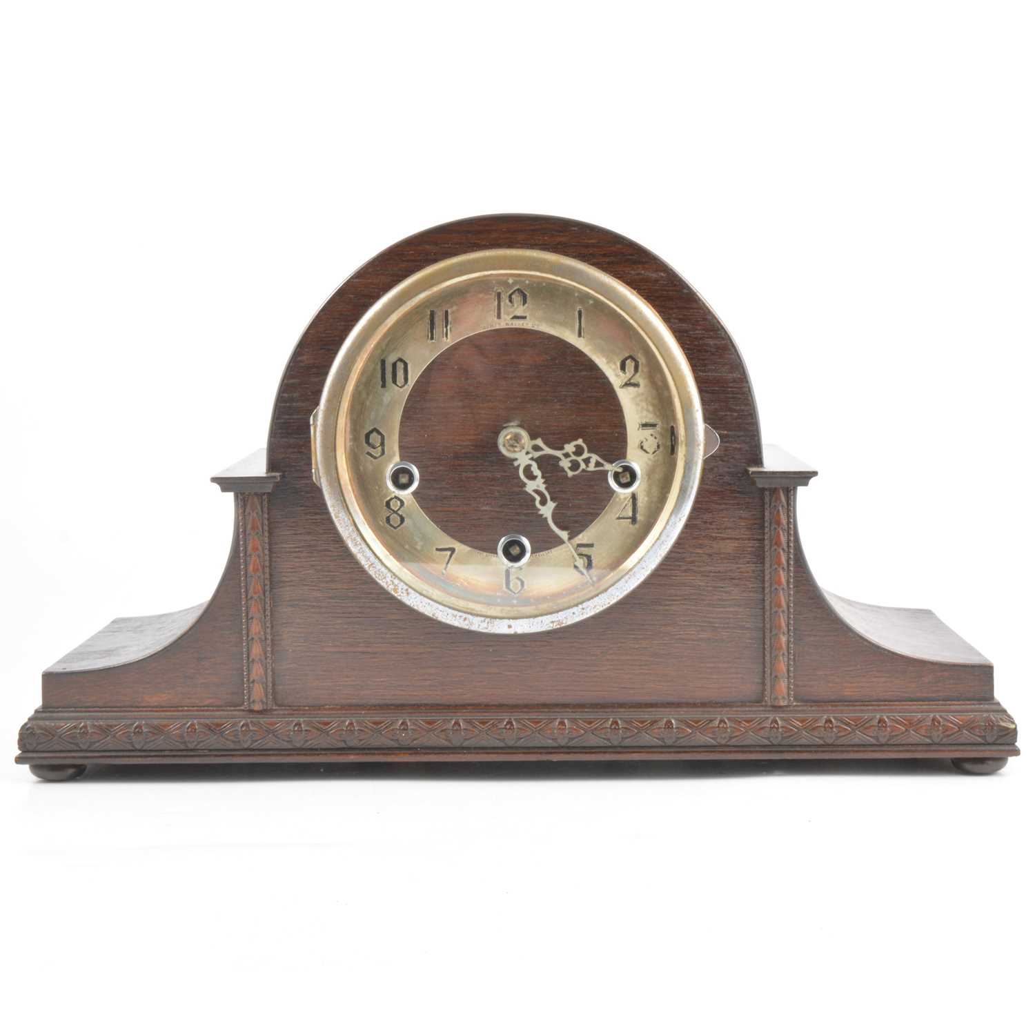 Lot 460 - Oak mantle clock