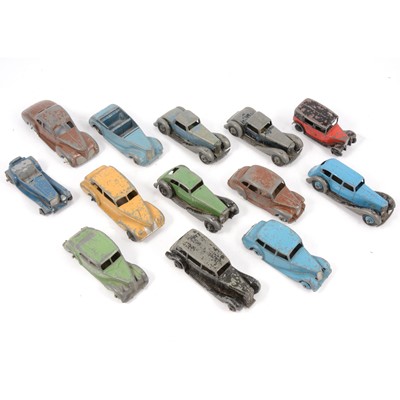 Lot 134 - Dinky Toys, thirteen early loose die-cast models including Oldsmobile