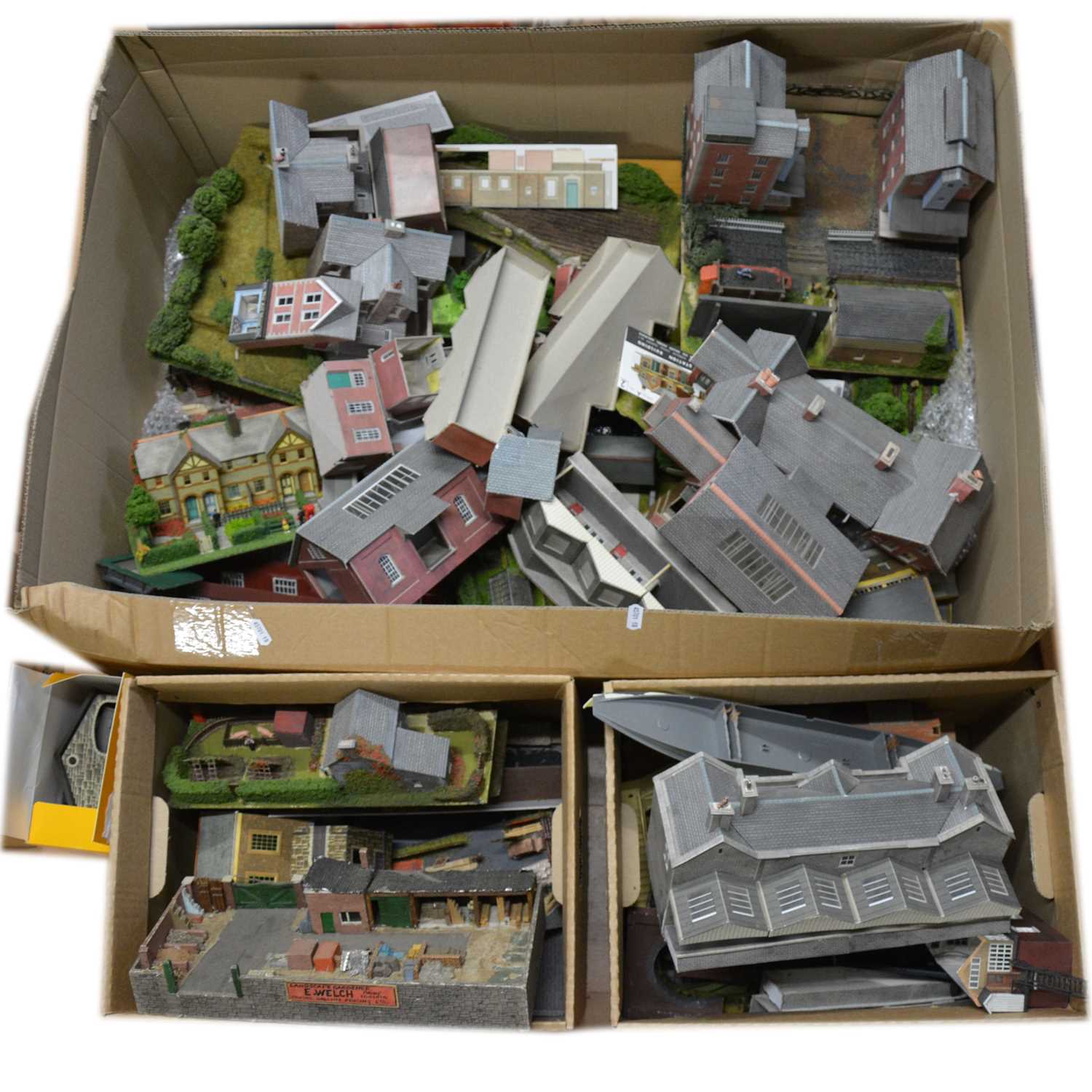 Lot 67 - OO gauge model railway scenery, a large quantity of track-side buildings
