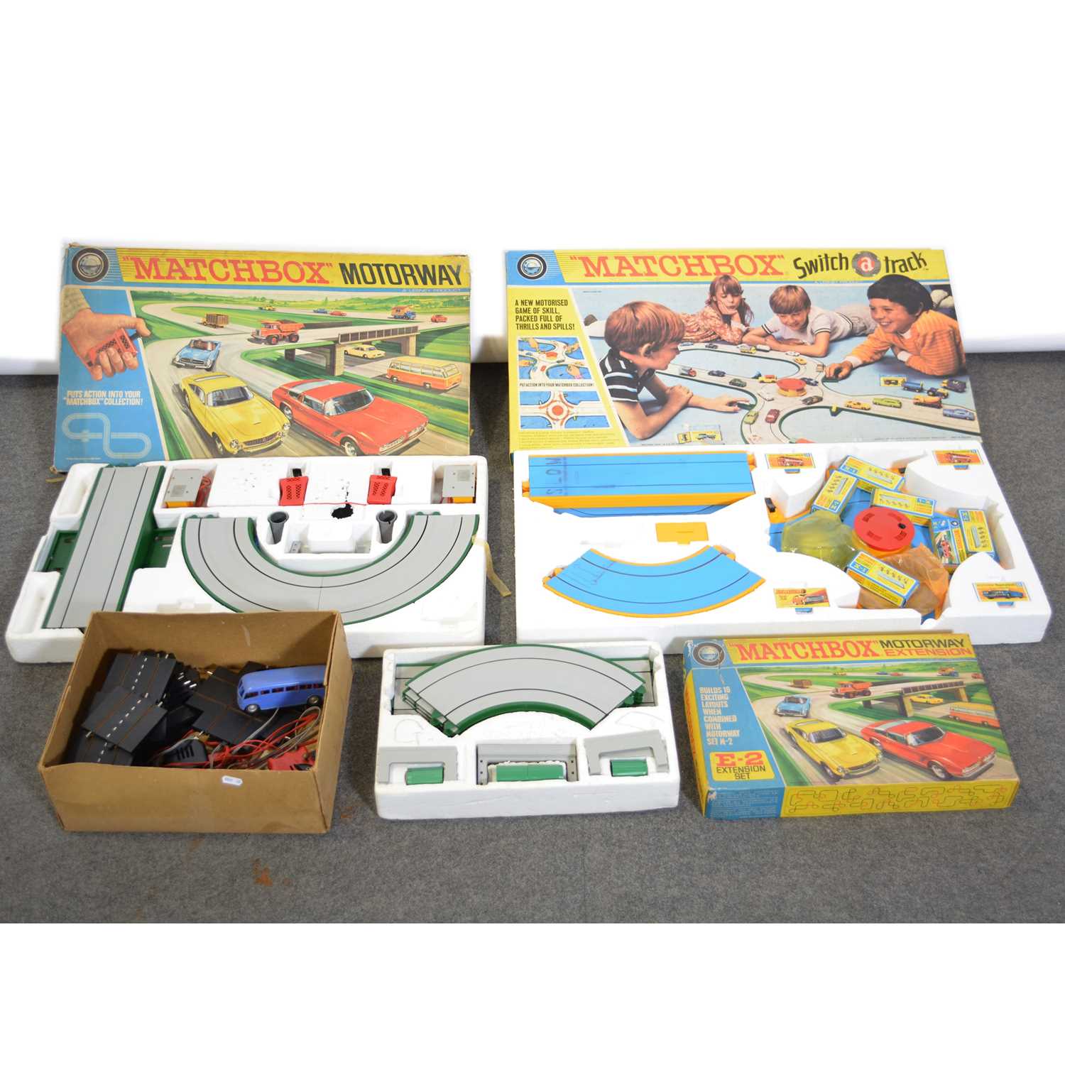 Matchbox Switch-track set M-3 Motorway M-2, Minic Motor-way. | Barnebys