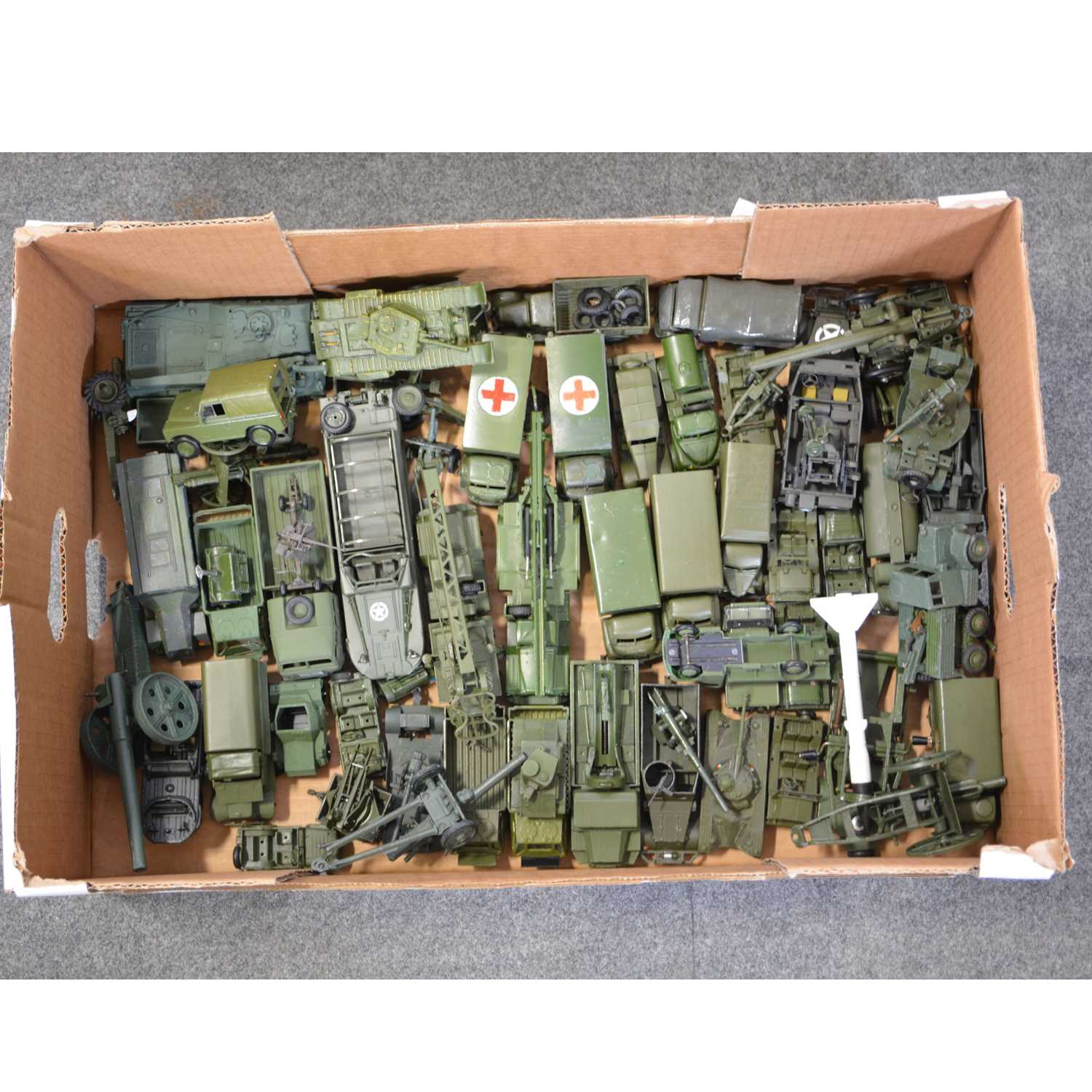 Lot 144 - One tray of loose military model vehicles; including Dinky 667 Missile Service Platform