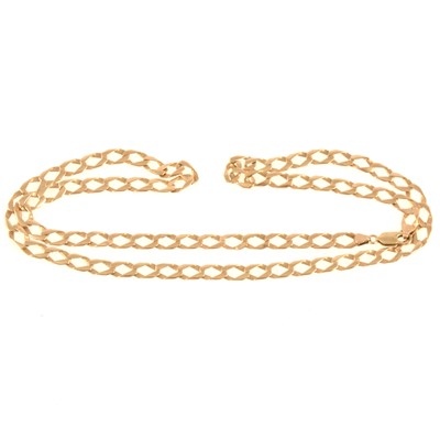 Lot 274 - A 9 carat yellow gold open flat curb link chain necklace.