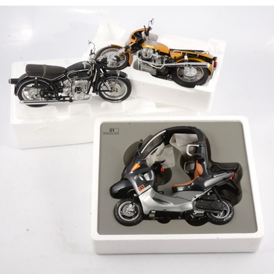 Lot 192 - Three 1:18 scale model motor-cycles.