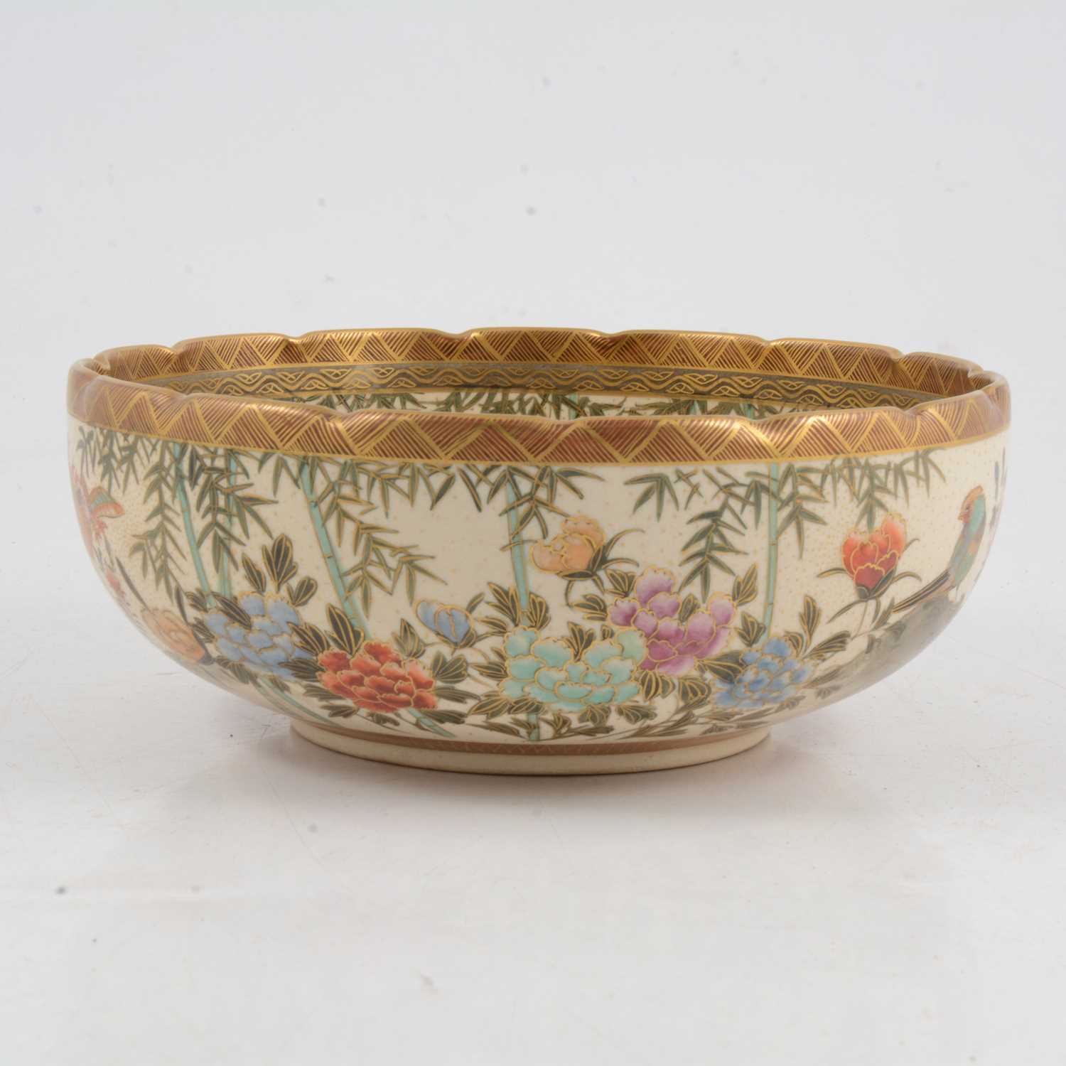 Lot 74 - Japanese Satsuma Bowl