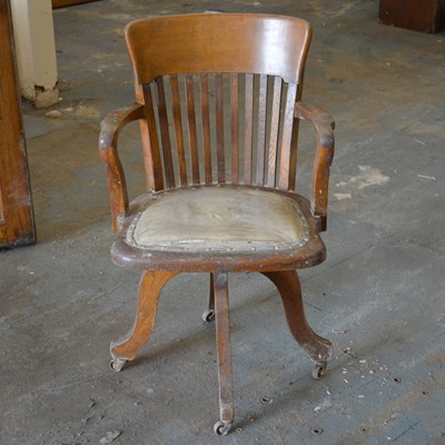 Lot 591 - Oak office chair