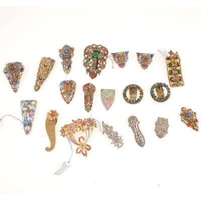 Lot 296 - 1930's Czechoslovakian multi coloured paste dress clips, and brooch.