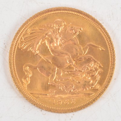 Lot 214 - Elizabeth II gold Sovereign coin, 1966, 8g.