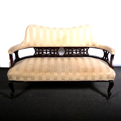 Lot 546 - Edwardian mahogany framed settee