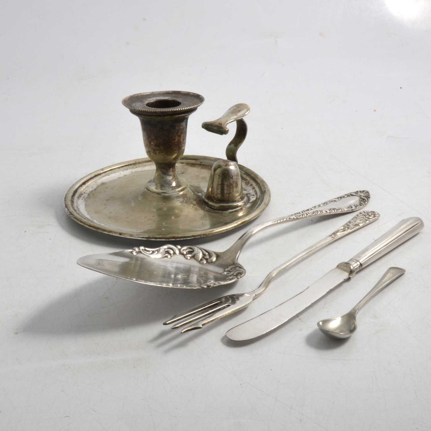 Lot 143 - Collection of plated flatware, silver handled knives and other xylonite knives.
