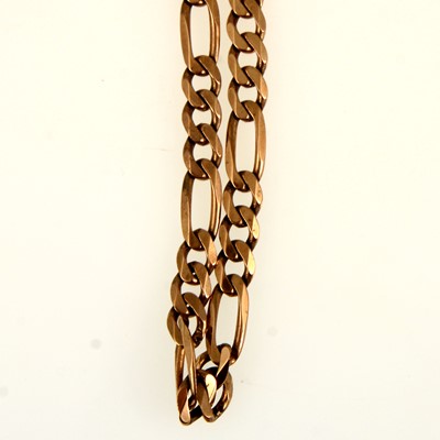 Lot 253 - A 9 carat yellow gold chain link necklace.
