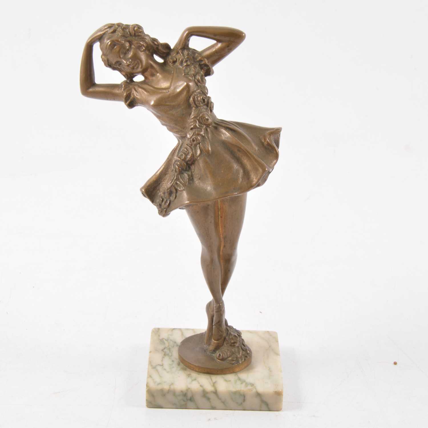 Lot 116 - An Art Deco bronze figure of a ballerina