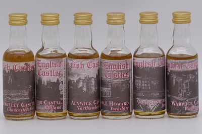 Lot 104 - The Whisky Connoisseur miniatures series - Scottish Castles, and English Castles