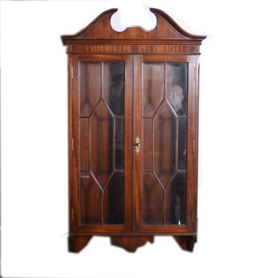 Lot 464 - A mahogany wall mounted display cabinet.