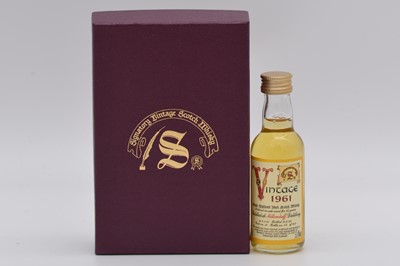 Lot 185 - Signatory Vintage - Miltonduff 1961, 35 year old, presentation gift set