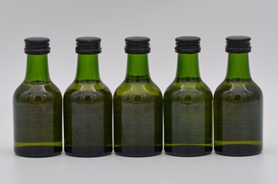 Lot 123 - The Whisky Connoisseur, dumpy miniature series - nine assorted malt whiskies