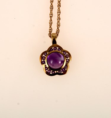 Lot 262 - An amethyst pendant and chain.