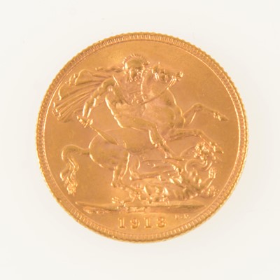 Lot 204 - George V gold Sovereign coin, 1913, 8g.