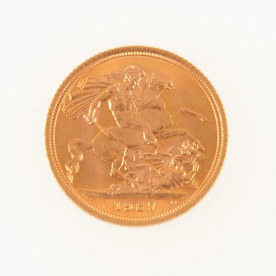 Lot 209 - Elizabeth II gold Sovereign coin, 1967, 8g.