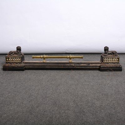 Lot 492A - Brass and cast metal curb