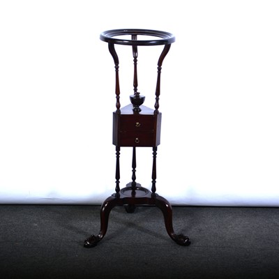 Lot 515 - Georgian style mahogany wig stand