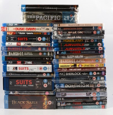Lot 455 - Blu-ray TV series box sets collection, Versailles; Breaking Bad etc.