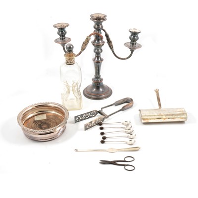 Lot 93 - Small quantity of silver plated items