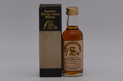 Lot 220 - Signatory Vintage - Glen Grant 1964, 25 year old