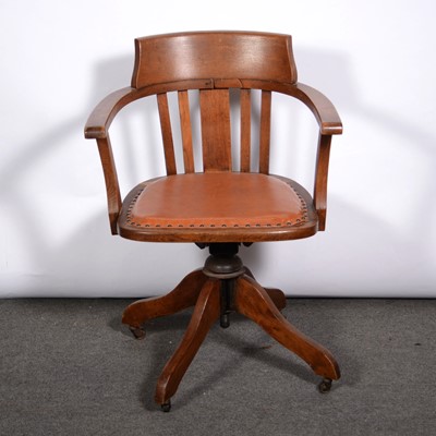 Lot 517 - Oak office chair