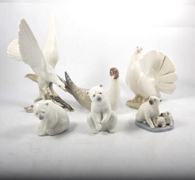 Lot 83 - Six Lladro animal and bird figurines, including Polar Bears