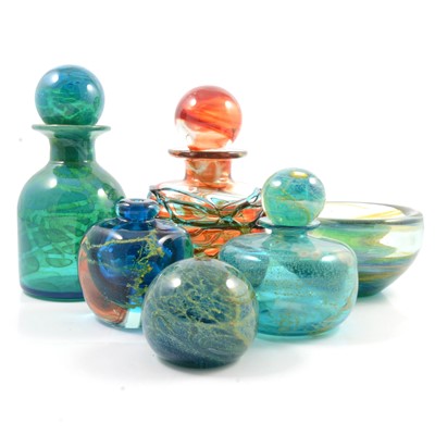 Lot 24 - Mdina red trailed glass bottle with stopper, and five turquoise Mdina pieces.