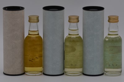 Lot 199 - Signatory Vintage - five bottles of single Islay and Lowland malt whiskies
