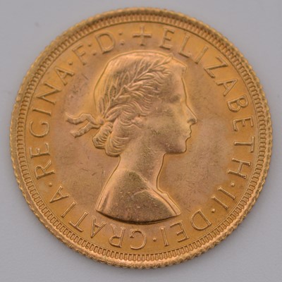 Lot 104 - A Gold Full Sovereign Elizabeth II 1967.
