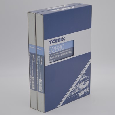 Lot 528 - Tomix Japan N gauge model railways, 92880, 92879 J.R. series 200 Tohoku/Joetsu Shinkansen (unit F)