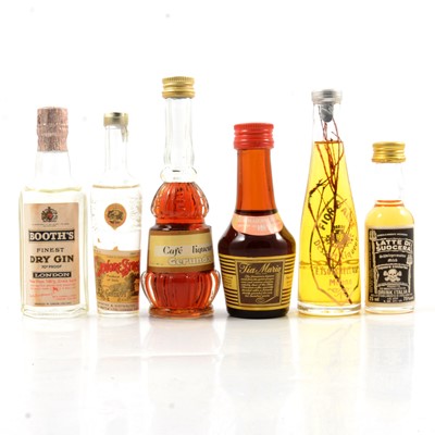 Lot 150 - A collection of Whisky and other miniatures.