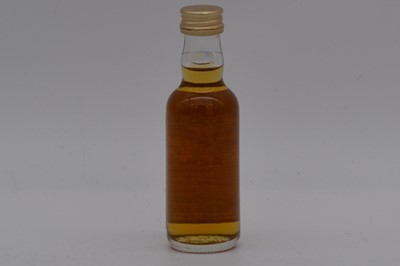 Lot 48 - Mini Bottle Club - Highland Park 1975, Single Cask