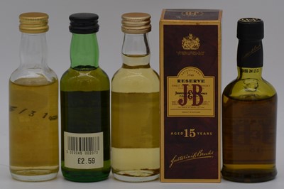 Lot 61 - Thirty two assorted single malt and blended whiskies
