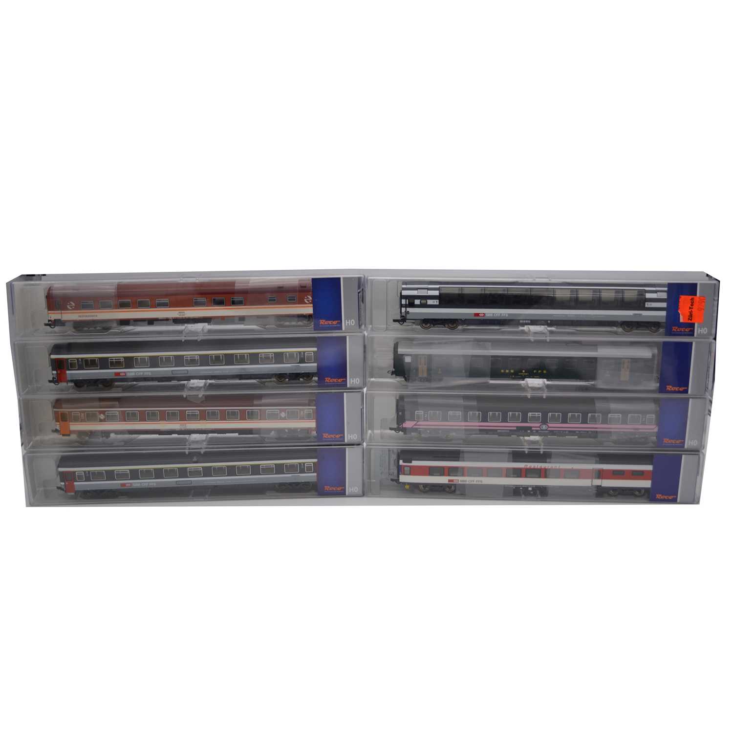 Lot 375 - Eight Roco HO gauge model railways passenger