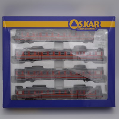 Lot 43 - OSKAR International HO gauge model railway set, ref 2073 Elettromotrice FS Ale