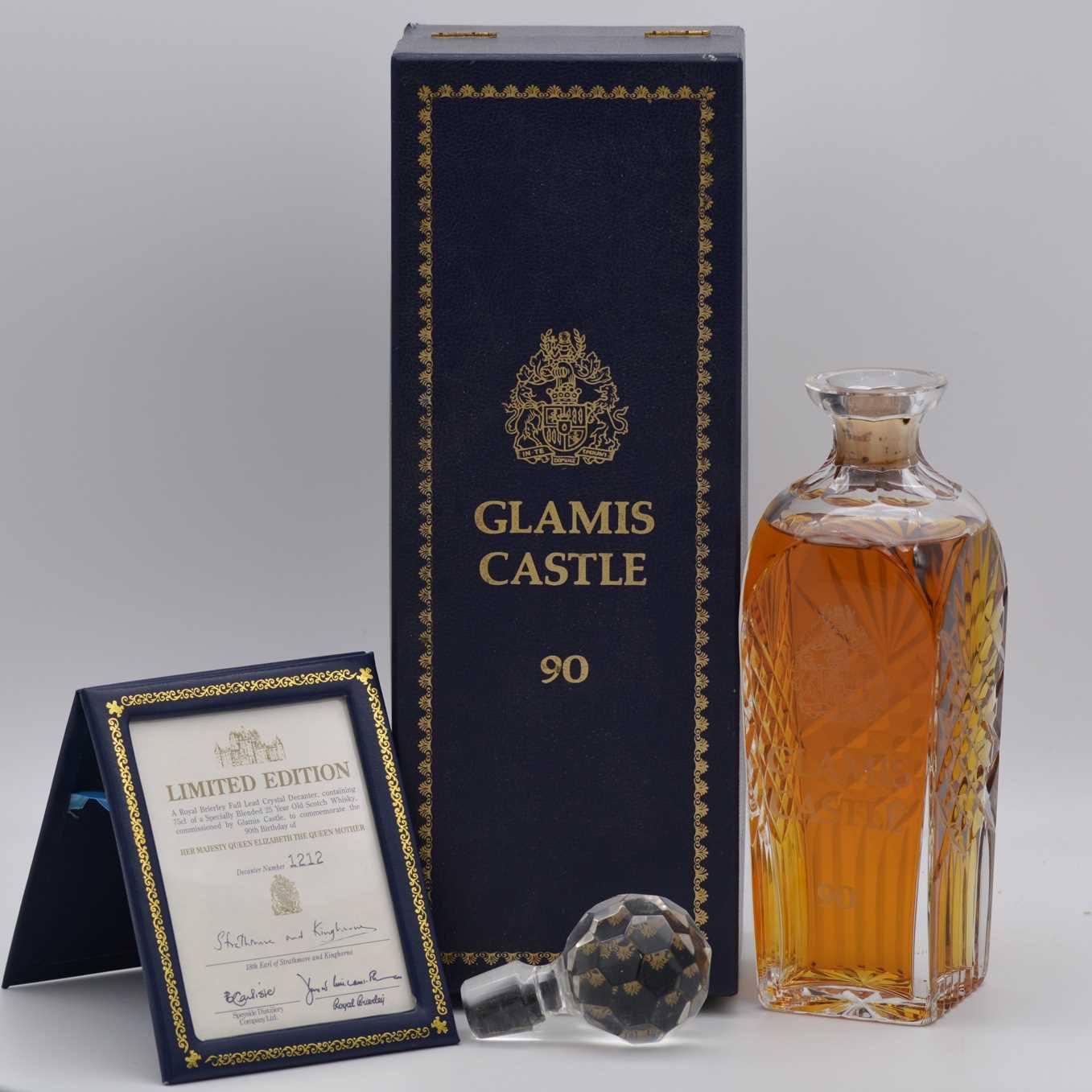 Lot 150 - Glamis Castle - 25 year old, Speyside blend, a limited edition commemorative decanter