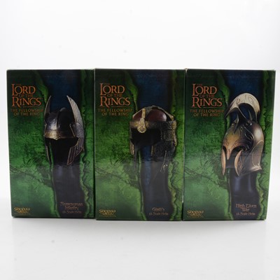 Lot 224 - Three Sideshow Weta Collectibles, 1:4 scale Lord of the Rings models.