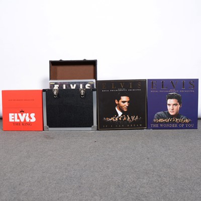 Lot 261 - Elvis Presley vinyl music records, LPs and 7" singles