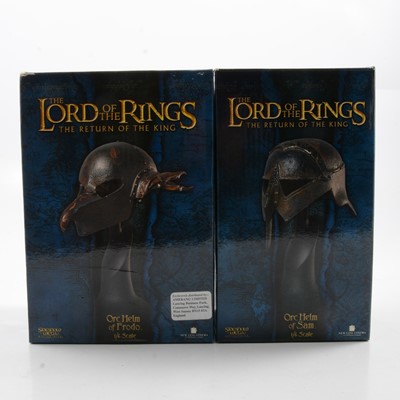 Lot 225 - Two Sideshow Weta Collectibles, two 1:4 scale Lord of the Rings