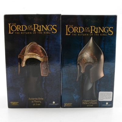 Lot 215 - Two Sideshow Weta Collectibles, two 1:4 scale Lord of the Rings