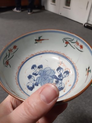Lot 9 - A collection of Chinese porcelain