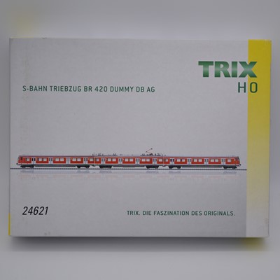 Lot 60 - Trix HO model railways set, ref 24621 S-Bah Triebzug BR 420 Dummy DB AG Epoche V