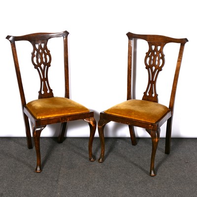 Lot 332 - Mahogany extending dining table, and eight dining chairs